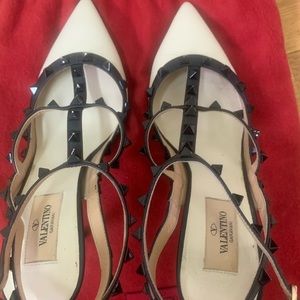 Valentino size 39.5 100MM Rock Stud Heels